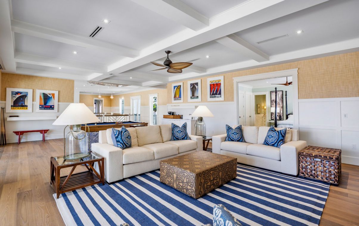 Impeccable Royal Palm Residence in Boca Raton Florida 1200 Royal Palm Way Boca Raton Florida 24
