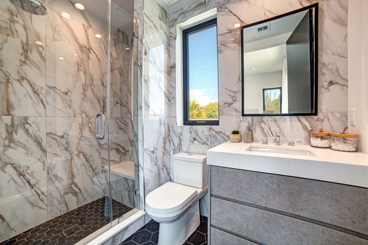 California Contemporary Home in Venice for Sale 30