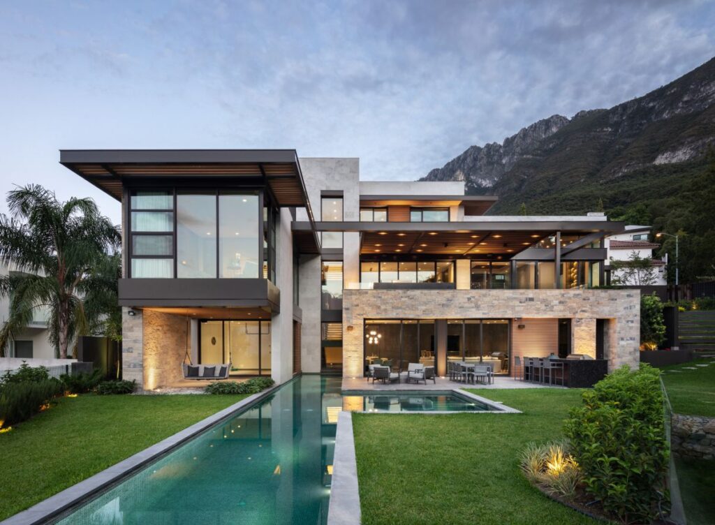 Casa LV House in Austin, Texas by Bernardo Pozas Residential Design