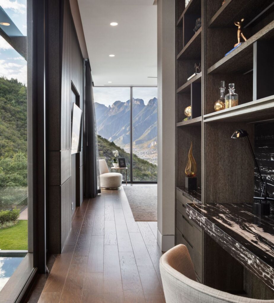Casa LV House in Austin, Texas by Bernardo Pozas Residential Design