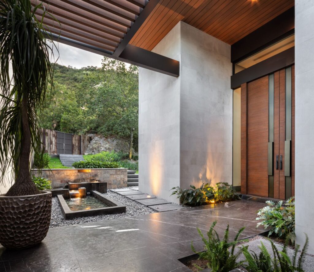 Casa LV House in Austin, Texas by Bernardo Pozas Residential Design