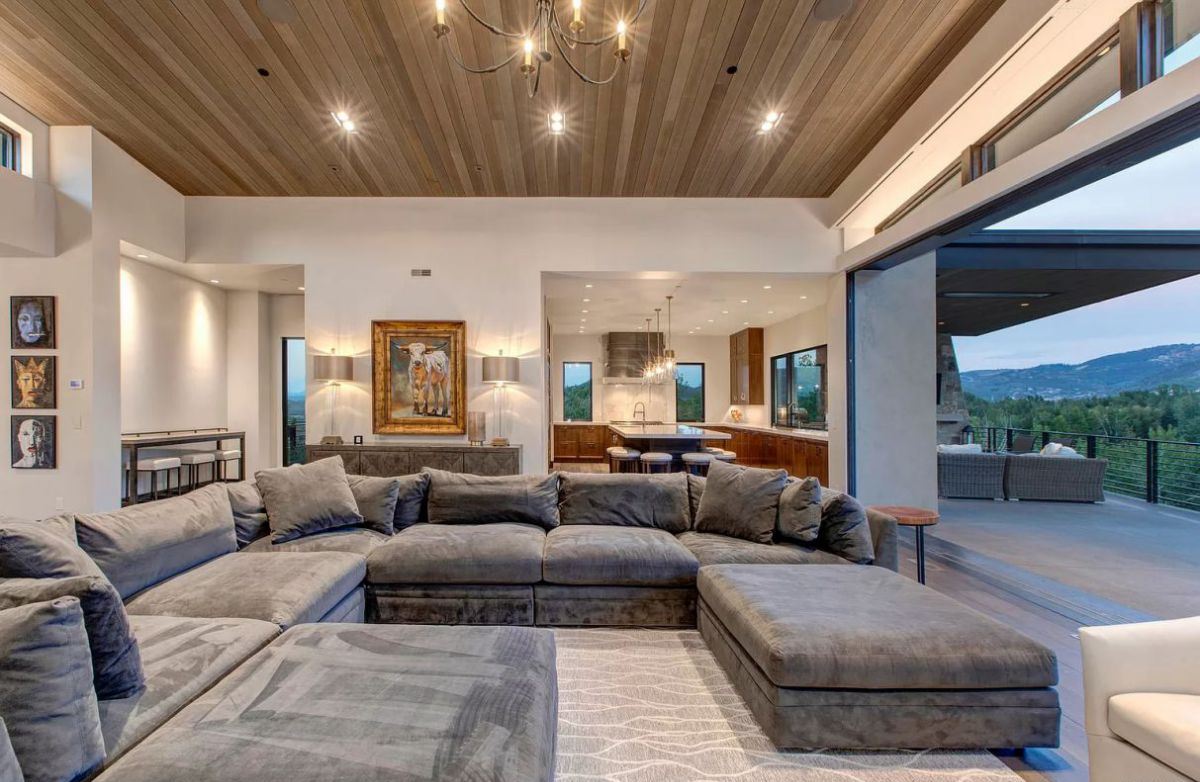 Exquisite Modern Park City Home for Sale 29