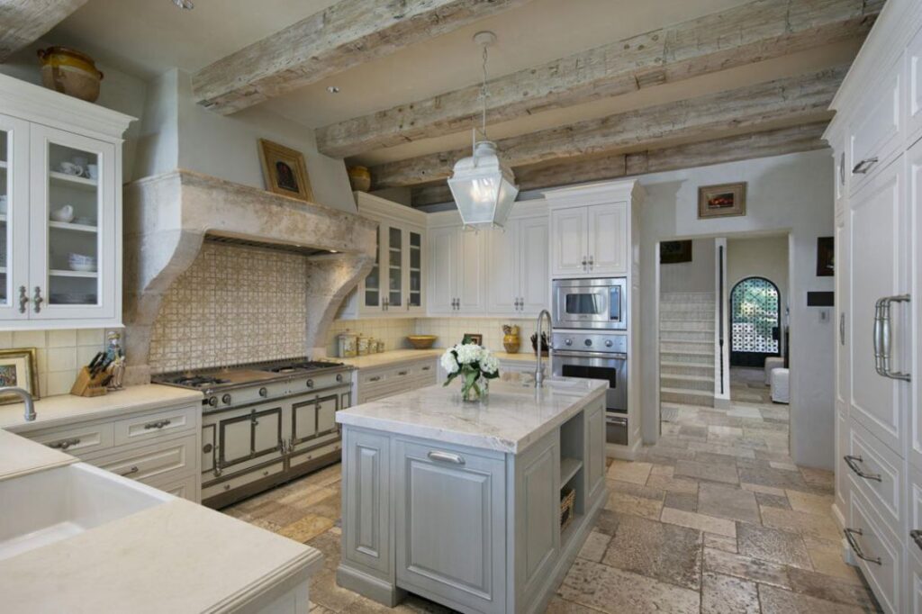 Hot Springs Legacy Estate in Santa Barbara