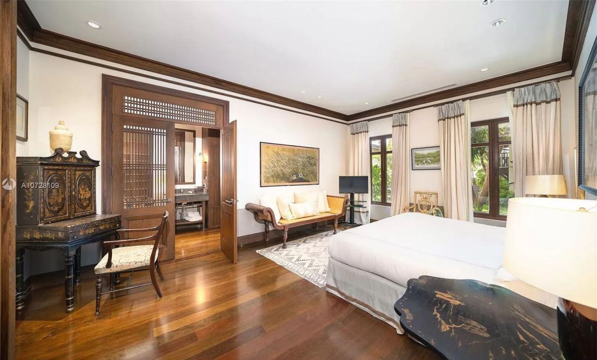 Key Biscayne Home for Sale at 16.5 Million offers Miami Luxury Living 23