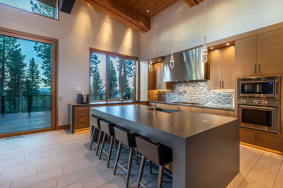Martis Camp Mountain Home Lot 517 by Kelly and Stone Architects 7