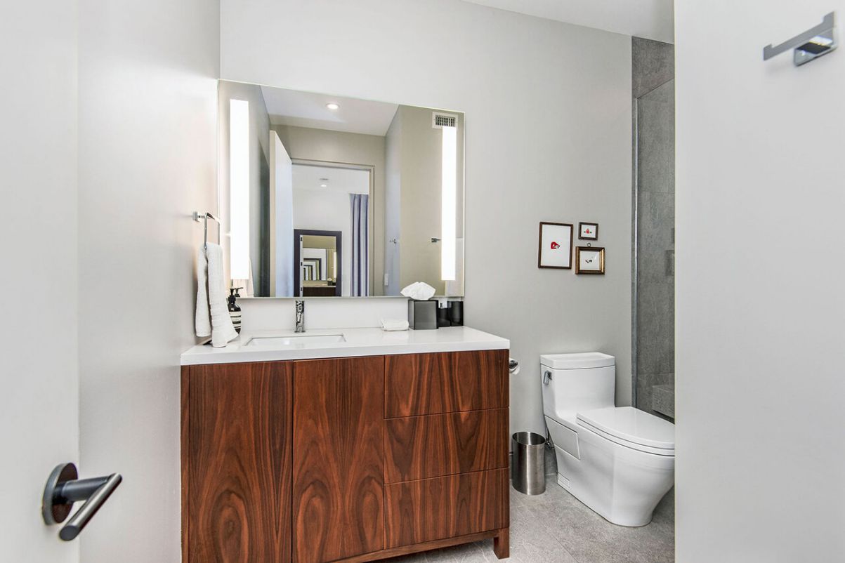 Refined Architectural West Hollywood House for Rent 22
