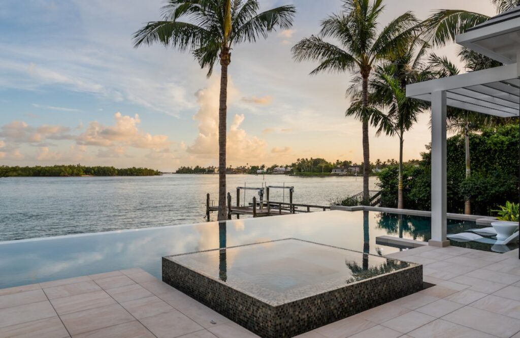 Remarkable Port Royal Luxury Home in Naples hit Market