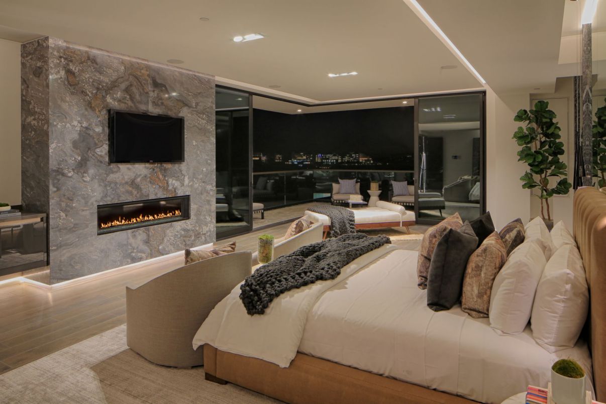 Timeless Sophisticated Bel Air Estate by Architecture West Inc 8