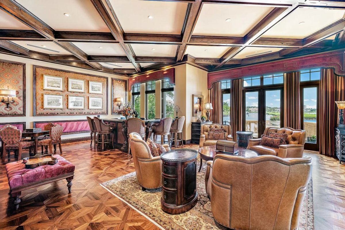 Ultra Desirable Intracoastal Point Jupiter Home for Sale 4