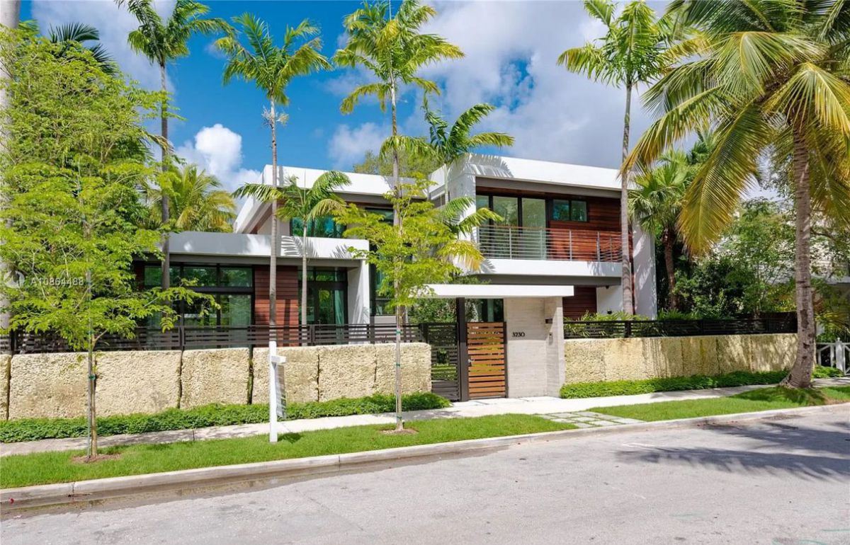 $6 Million Modern Home in Miami for Sale offers Tropical Paradise ...