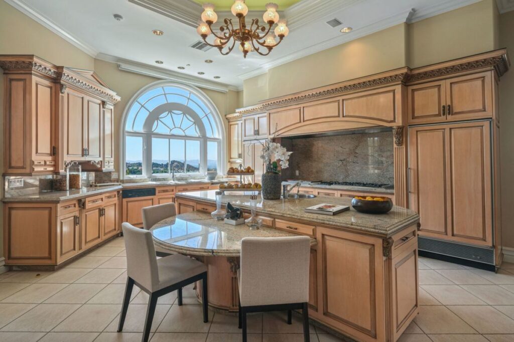 Stunning Italian inspired Encino Home for Sale 12
