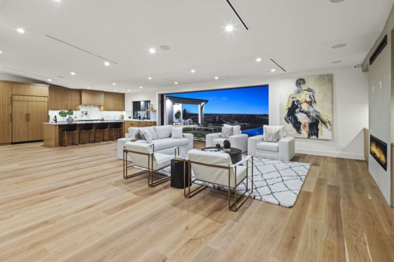 A Warm Contemporary Sherman Oaks Home for Sale at $3,595,000 | Luxury ...