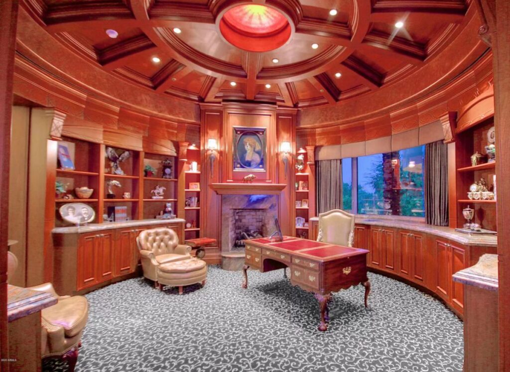 Paradise Valley Home for Sale Offers 25,000 SF of Luxury