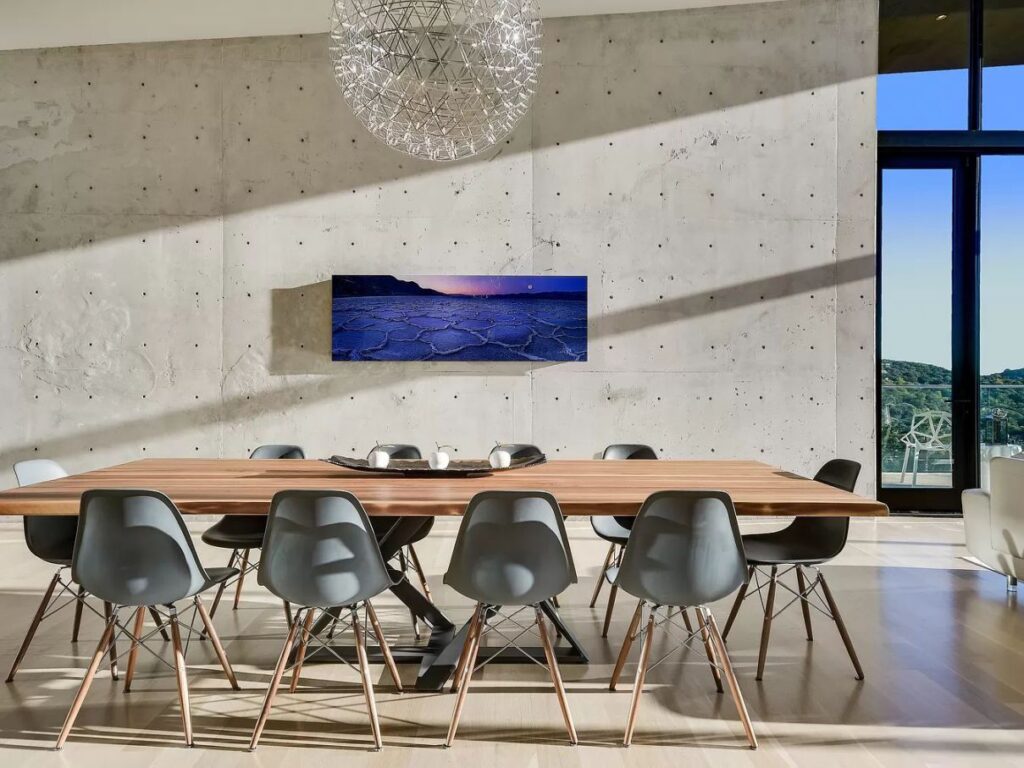 A Spectacular Architectural Home for Sale in Austin