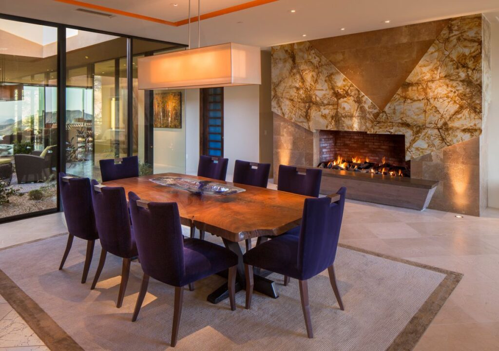 Hawks Nest Contemporary Home in Arizona by Shelby Wilson