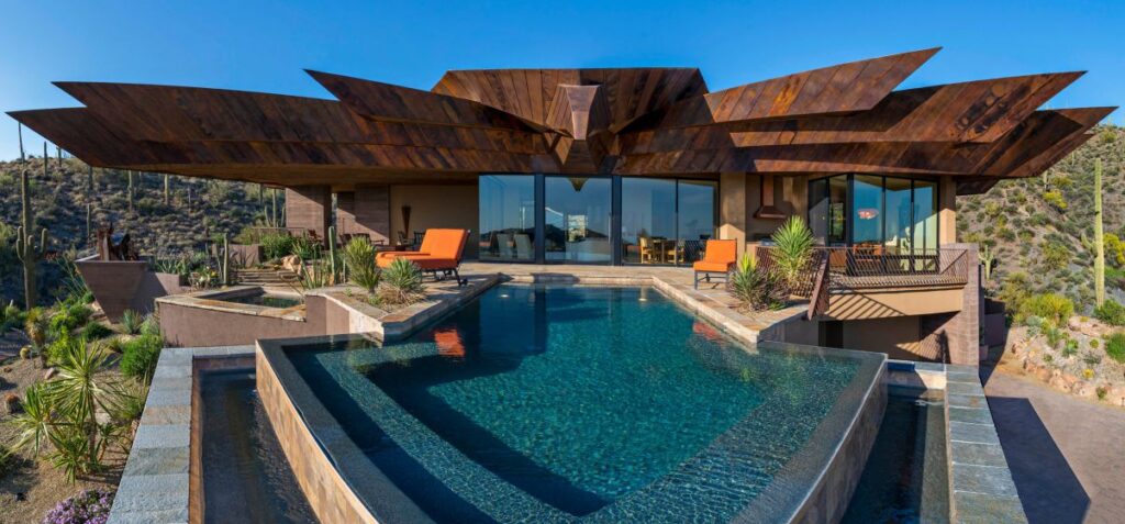 Hawks Nest Contemporary Home in Arizona by Shelby Wilson