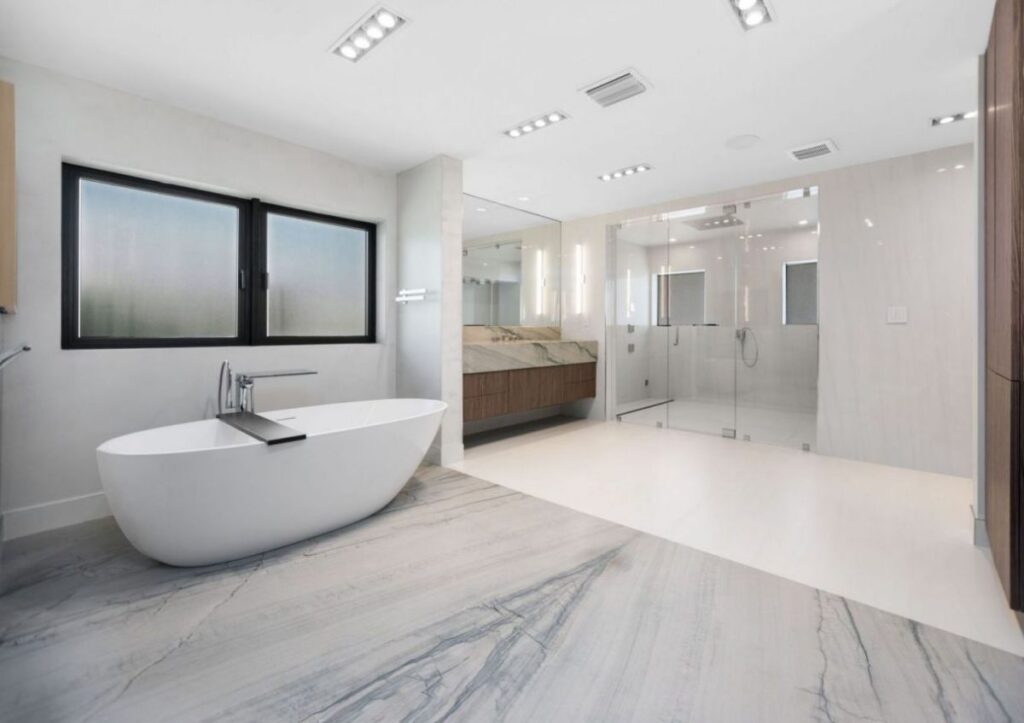 Inside A $7,950,000 Entertaining Modern Home for Sale in Fort Lauderdale 