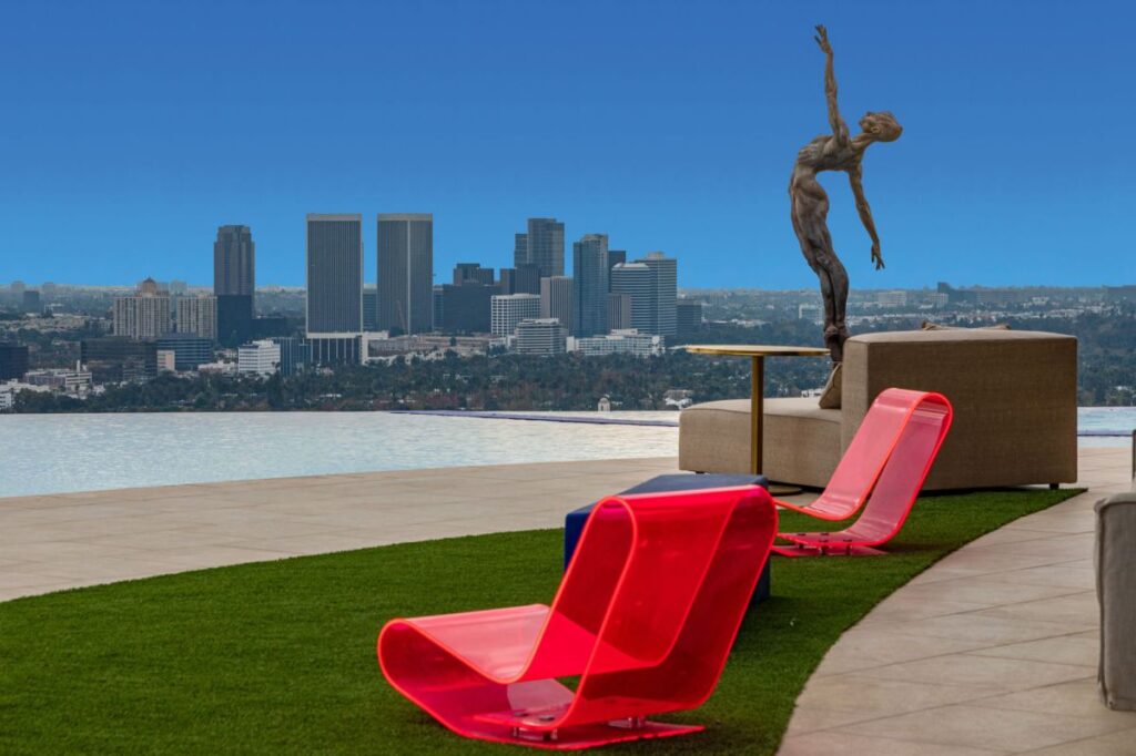 New Mansion in The Best Location Los Angeles Hits Market