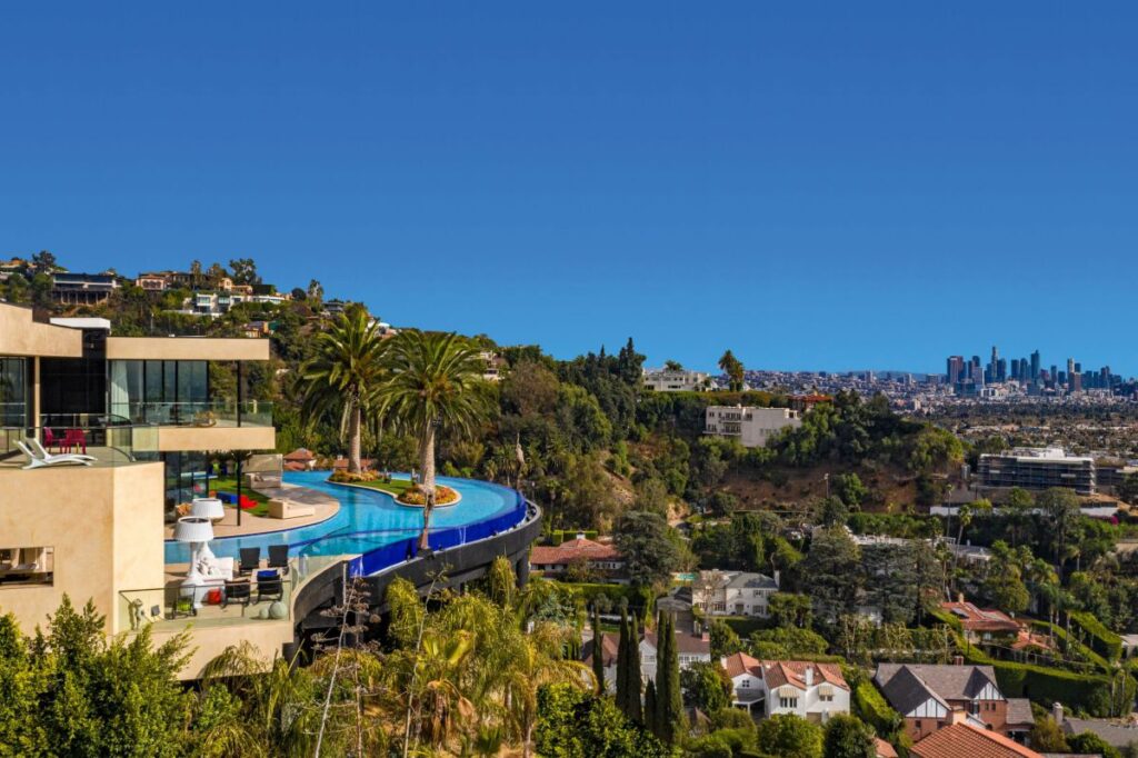 New Mansion in The Best Location Los Angeles Hits Market