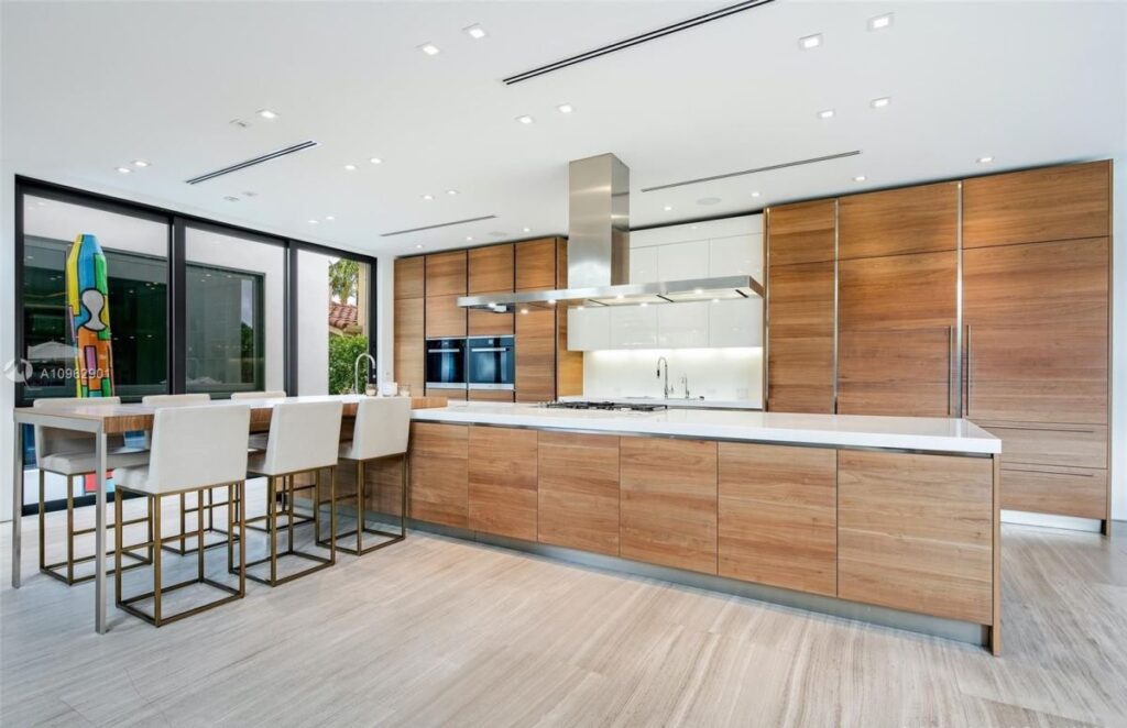 Perfectly Designed Modern Home in Miami Beach
