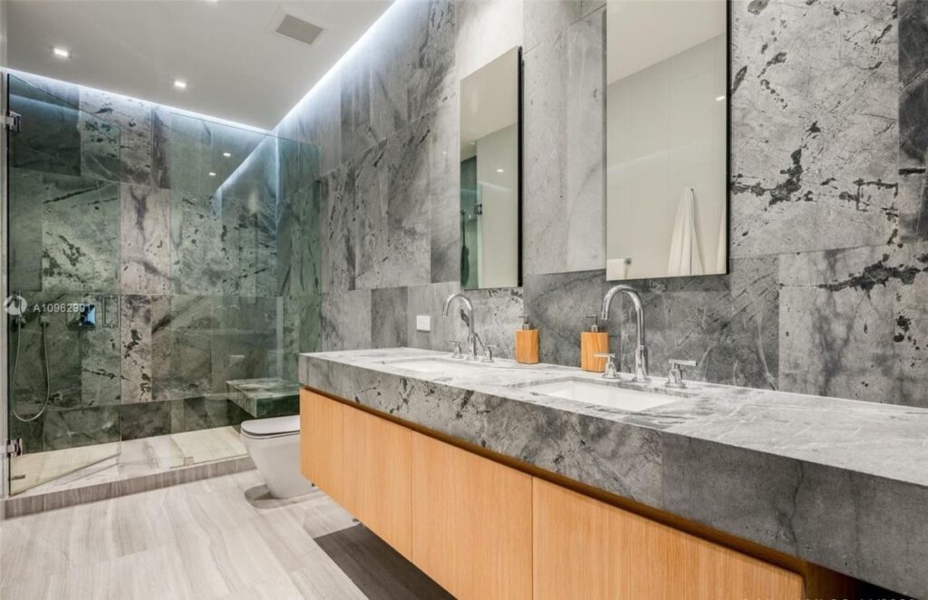 Perfectly Designed Modern Home in Miami Beach