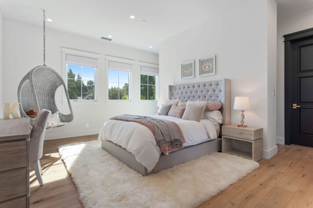 A $8,795,000 Royal Oaks Home for Sale featuring the Sophistication