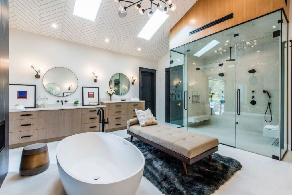 A $8,795,000 Royal Oaks Home for Sale featuring the Sophistication