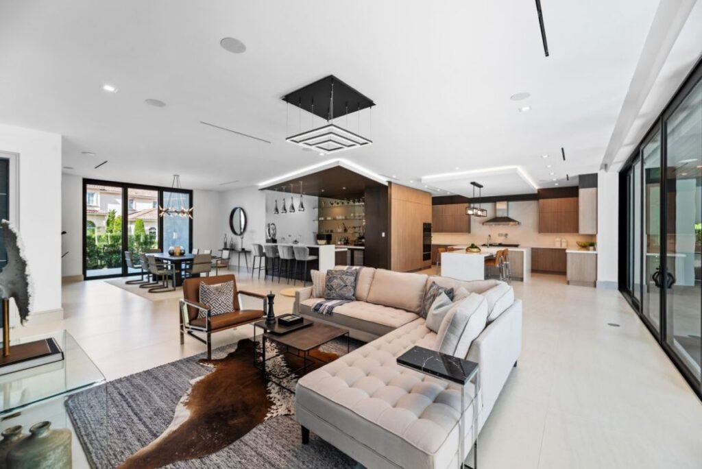 A $8,937,500 Fort Lauderdale Home offering a Private Resort Style