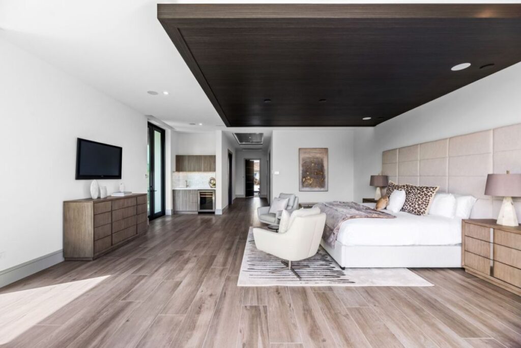 A $8,937,500 Fort Lauderdale Home offering a Private Resort Style