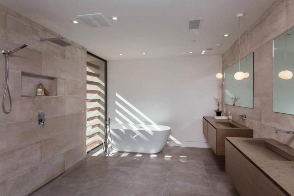 A Newly Sleek California Home in Woodside Asking for $15,500,000