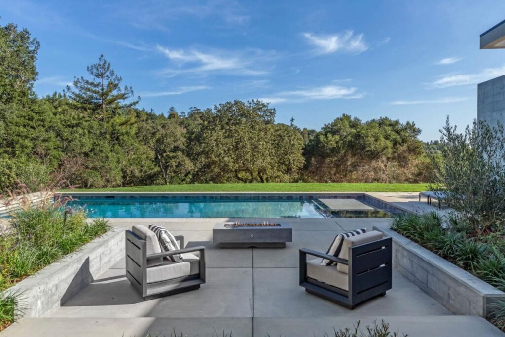 A Newly Sleek California Home in Woodside Asking for $15,500,000