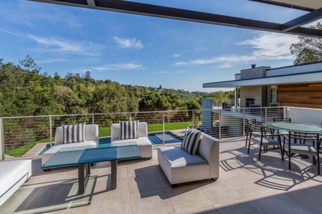 A Newly Sleek California Home in Woodside Asking for $15,500,000