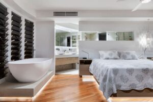 A Sensational Absolute Beachfront Home by Chris Clout Design 3