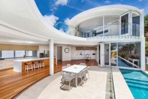 A Sensational Absolute Beachfront Home by Chris Clout Design 5