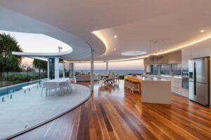 A Sensational Absolute Beachfront Home by Chris Clout Design 9