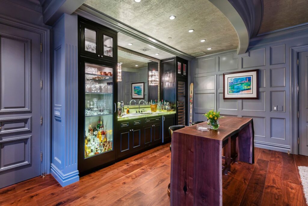 The Hamptons Style House is a Epic custom landmark estate with complete privacy and unobstructed fairway, lakes and mountain views now available for sale. This home located at 224 W Stafford Rd, Thousand Oaks, California; offering 5 bedrooms and 8 bathrooms with over 10,700 square feet of living spaces.