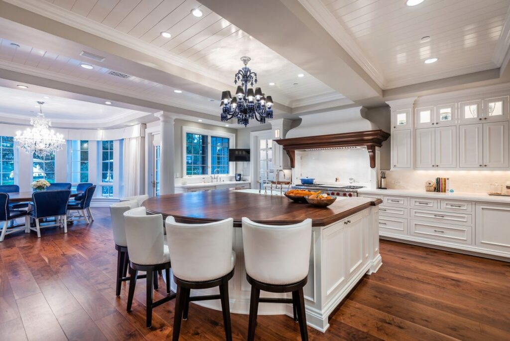 The Hamptons Style House is a Epic custom landmark estate with complete privacy and unobstructed fairway, lakes and mountain views now available for sale. This home located at 224 W Stafford Rd, Thousand Oaks, California; offering 5 bedrooms and 8 bathrooms with over 10,700 square feet of living spaces.