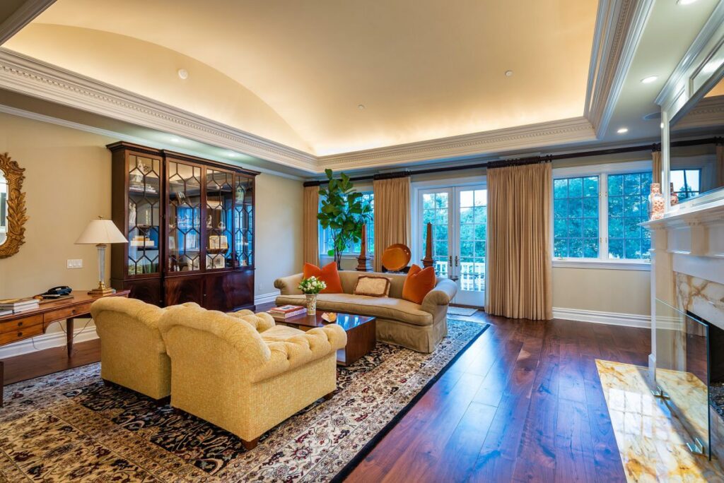 The Hamptons Style House is a Epic custom landmark estate with complete privacy and unobstructed fairway, lakes and mountain views now available for sale. This home located at 224 W Stafford Rd, Thousand Oaks, California; offering 5 bedrooms and 8 bathrooms with over 10,700 square feet of living spaces.