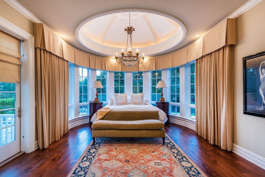 The Hamptons Style House is a Epic custom landmark estate with complete privacy and unobstructed fairway, lakes and mountain views now available for sale. This home located at 224 W Stafford Rd, Thousand Oaks, California; offering 5 bedrooms and 8 bathrooms with over 10,700 square feet of living spaces.