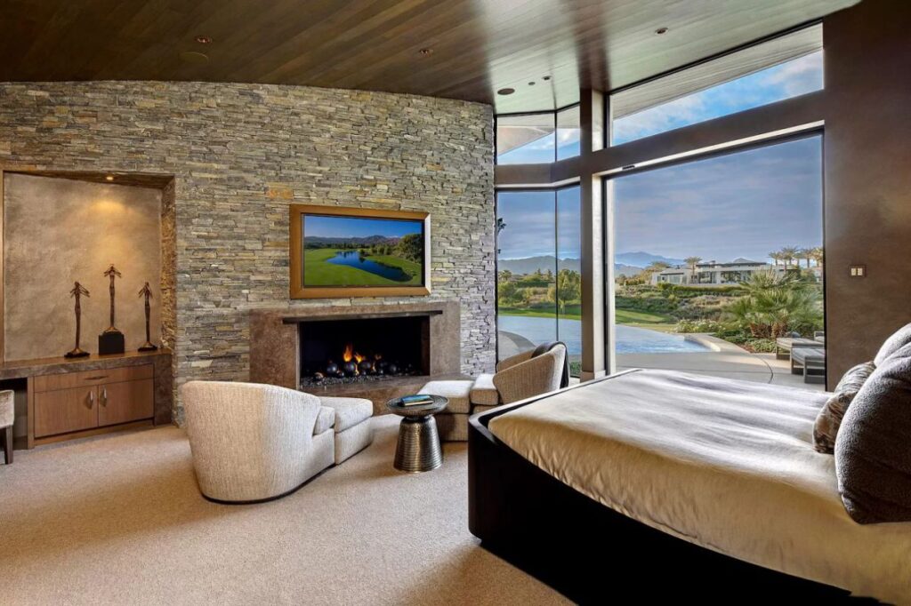 An Impeccable La Quinta Home in The Madison Club asks for $9,950,000