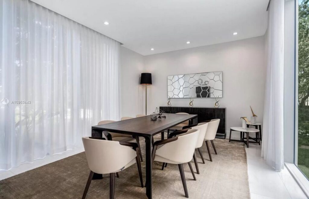 The Key Biscayne Home is a brand new construction is well thought out and finished in the most upscale fashion now available for sale. This home located at 200 Buttonwood Dr, Key Biscayne, Florida; offering 5 bedrooms and 7 bathrooms with over 3,500 square feet of living spaces.