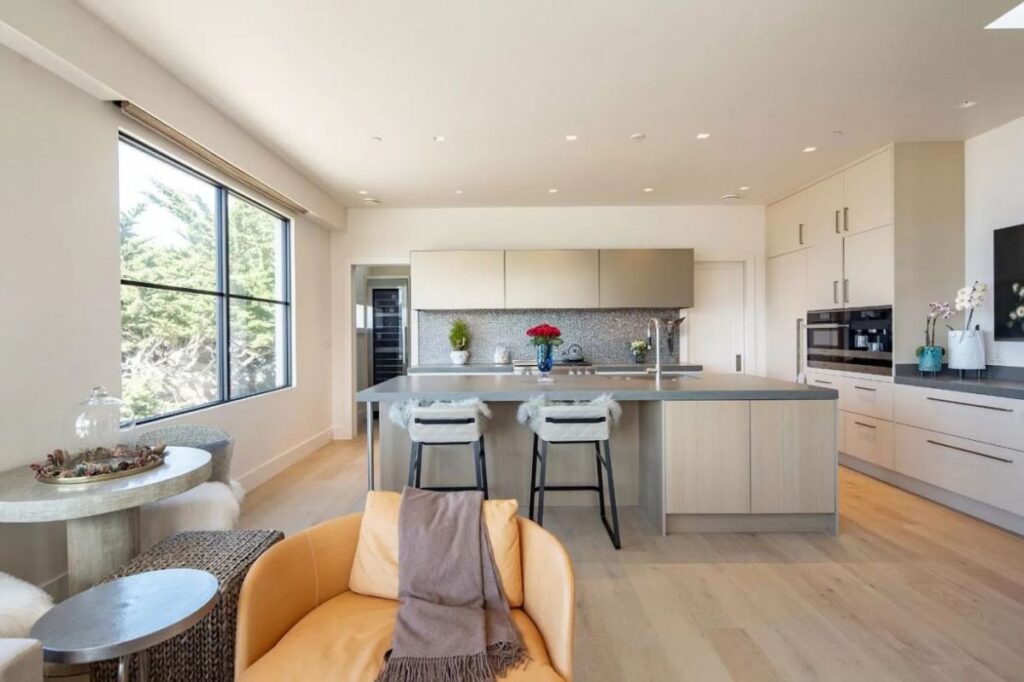 Dreamy Beachside Living in California Home asking for $16,900,000