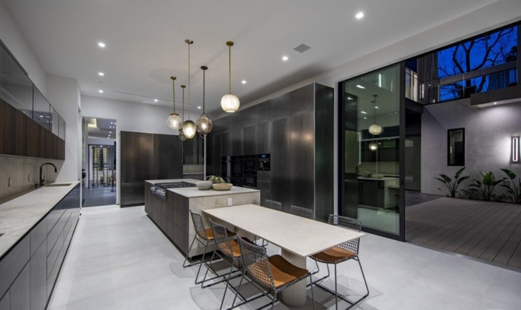Inside A $21,995,000 Exquisitely Beverly Hills Home Just Hit The Market