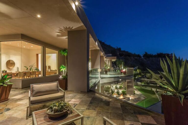 Inside A $7,500,000 Paradise Valley Home with Extraordinary Views ...