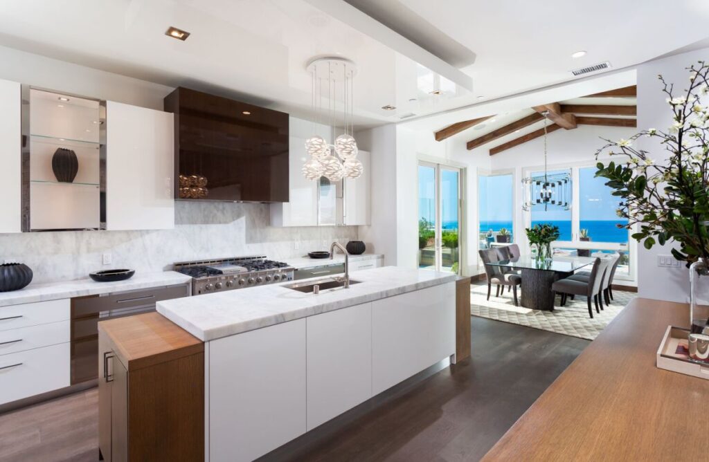 New Dana Point Home Captures the Amazing Ocean Views