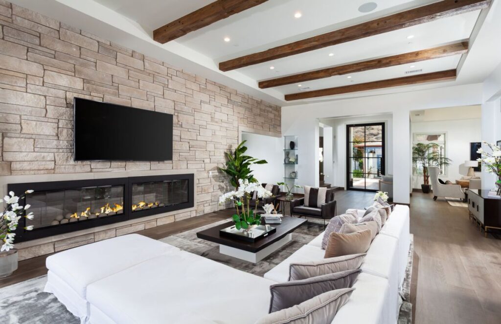 New Dana Point Home Captures the Amazing Ocean Views