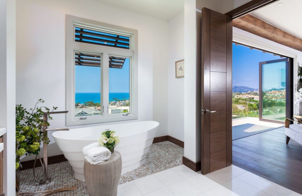 New Dana Point Home Captures the Amazing Ocean Views