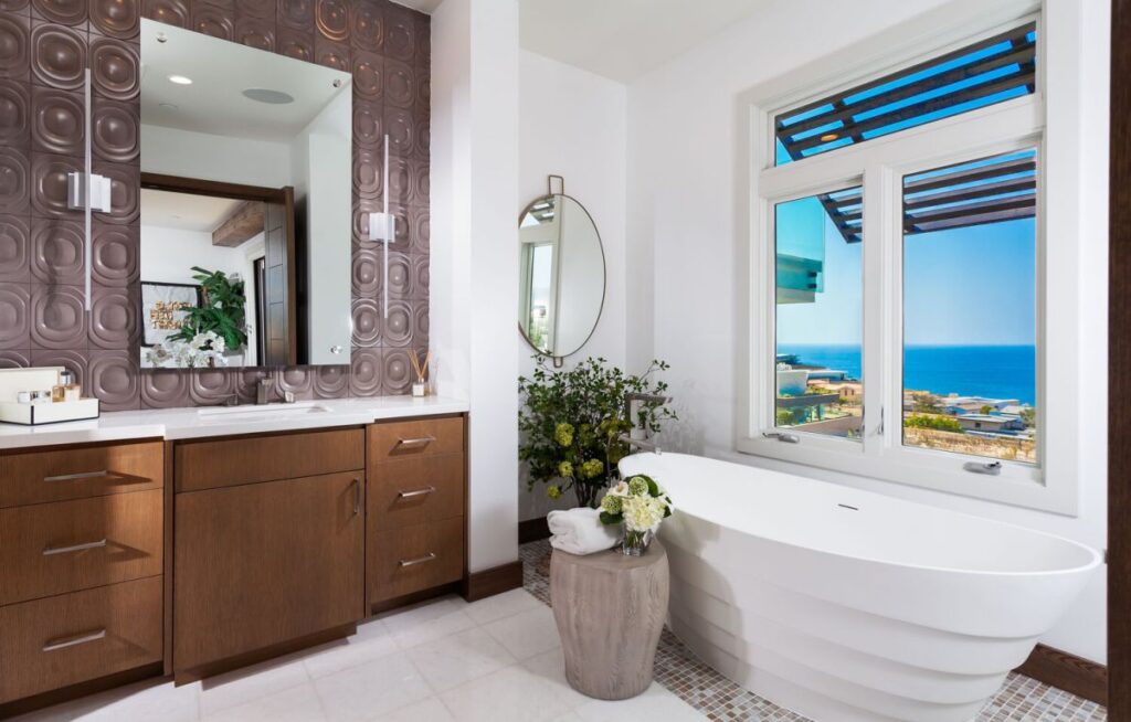 New Dana Point Home Captures the Amazing Ocean Views