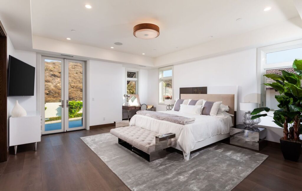 New Dana Point Home Captures the Amazing Ocean Views