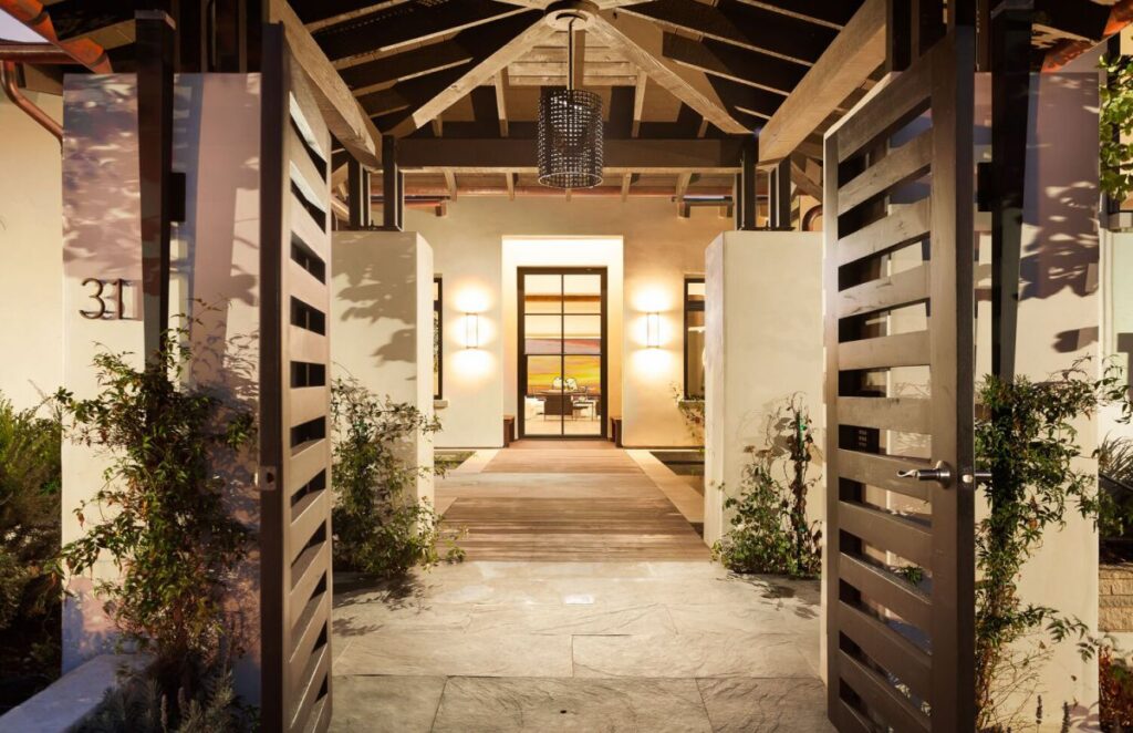 New Dana Point Home Captures the Amazing Ocean Views